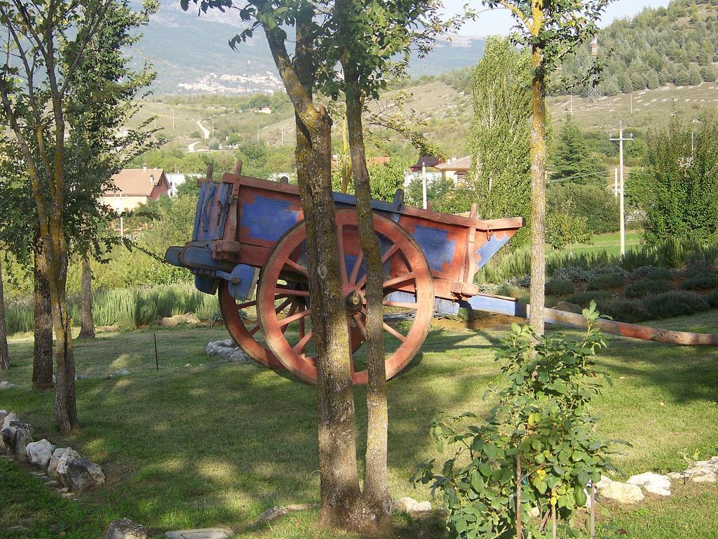 La Radice Ξενοδοχείο Paganica Εξωτερικό φωτογραφία